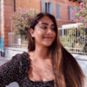 Meet your Posher, Aneri